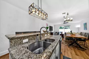 1942 NE 32nd St, Lighthouse Point, FL 33064 - Photo 13