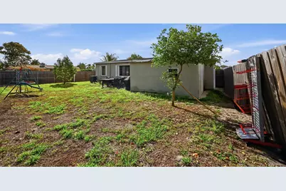 721 Dogwood Road, West Palm Beach, FL 33409 - Photo 23