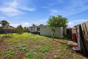 721 Dogwood Rd, West Palm Beach, FL 33409 - Photo 23