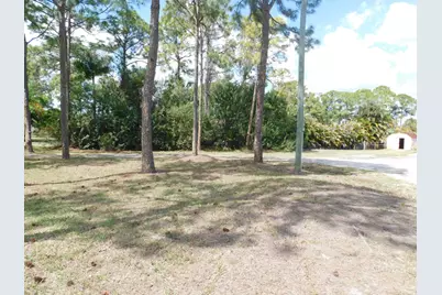 11065 N 67th Place N, West Palm Beach, FL 33412 - Photo 3