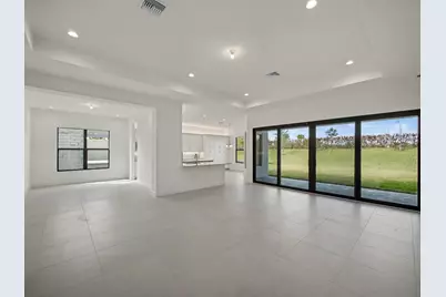 12476 SW Pink Playa Parkway, Port Saint Lucie, FL 34987 - Photo 9