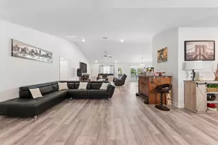 1862 SW Monterrey Ln, Port Saint Lucie, FL 34953 - Photo 5