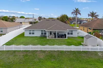 1862 SW Monterrey Lane, Port Saint Lucie, FL 34953 - Photo 41