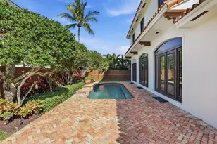 383 Redwood Ln, Boca Raton, FL 33487 - Photo 51