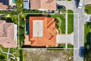 383 Redwood Ln, Boca Raton, FL 33487 - Photo 59