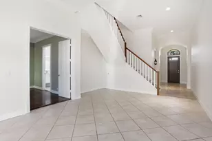 383 Redwood Ln, Boca Raton, FL 33487 - Photo 13