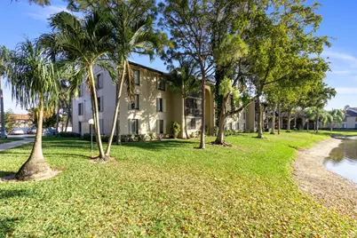 712 Sunny Pine Way #E2, Greenacres, FL 33415 - Photo 27