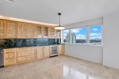 3000 Holiday Drive #1801, Fort Lauderdale, FL 33316 - Photo 9