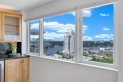3000 Holiday Drive #1801, Fort Lauderdale, FL 33316 - Photo 11