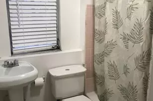 1021 SW 5th St, Miami, FL 33130 - Photo 3