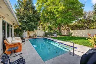 217 E Tall Oaks Cir, Palm Beach Gardens, FL 33410 - Photo 37