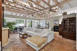 217 E Tall Oaks Cir, Palm Beach Gardens, FL 33410 - Photo 25