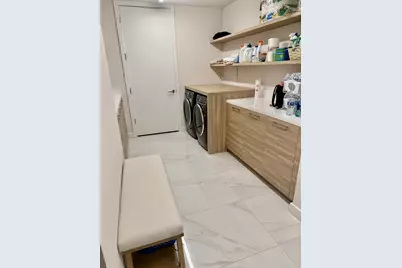 220 SE Mizner Boulevard #308, Boca Raton, FL 33432 - Photo 11