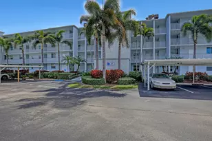 689 NE 6th Ct, Boynton Beach, FL 33435 - Photo 3