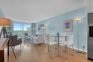 689 NE 6th Ct, Boynton Beach, FL 33435 - Photo 5
