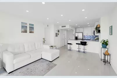 20335 W Country Club Drive #2107, Aventura, FL 33180 - Photo 11