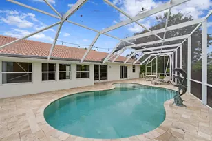 925 Foxpointe Cir, Delray Beach, FL 33445 - Photo 19
