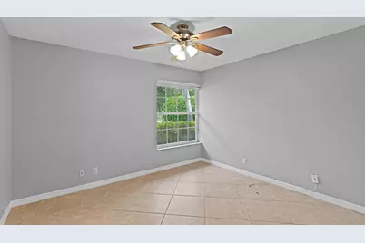 925 Foxpointe Circle, Delray Beach, FL 33445 - Photo 15