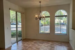 150 Jacaranda Country Club Dr, Plantation, FL 33324 - Photo 5