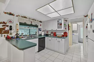 1570 NW 70th Terrace, Margate, FL 33063 - Photo 9