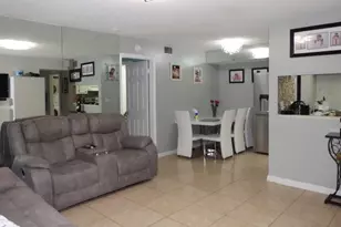 7262 Golf Colony Ct, Lake Worth, FL 33467 - Photo 3