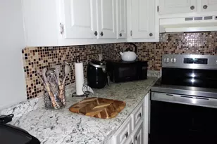 7262 Golf Colony Ct, Lake Worth, FL 33467 - Photo 11