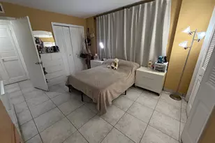 4841 NW 7th St, Miami, FL 33126 - Photo 23