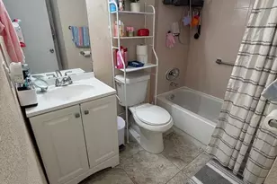 4841 NW 7th St, Miami, FL 33126 - Photo 5