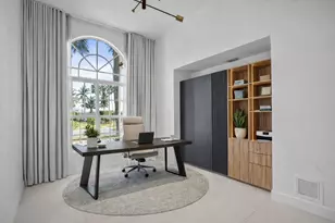 3201 E Stonebrook Cir, Davie, FL 33330 - Photo 11