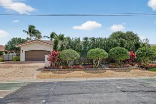 2760 NE 55th St, Fort Lauderdale, FL 33308 - Photo 7