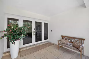 2760 NE 55th St, Fort Lauderdale, FL 33308 - Photo 9