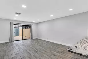 9095 SW 21st Ct, Boca Raton, FL 33428 - Photo 5