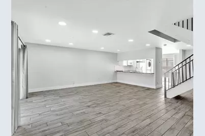 9095 SW 21st Court #D, Boca Raton, FL 33428 - Photo 9