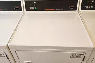 600 Village Green Ct, Palm Springs, FL 33461 - Photo 33