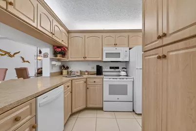 4444 NE Ocean Boulevard #B2 108, Jensen Beach, FL 34957 - Photo 7