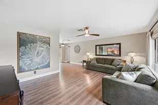 8611 NW 29th Dr, Coral Springs, FL 33065 - Photo 5