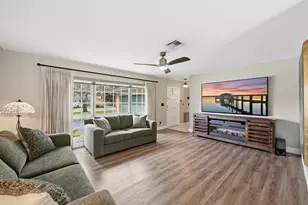 8611 NW 29th Dr, Coral Springs, FL 33065 - Photo 7