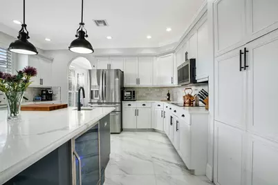 2176 Bellcrest Circle, Royal Palm Beach, FL 33411 - Photo 15