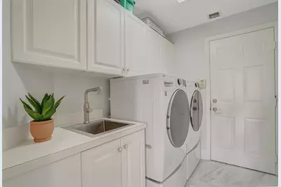 2176 Bellcrest Circle, Royal Palm Beach, FL 33411 - Photo 25