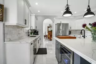 2176 Bellcrest Cir, Royal Palm Beach, FL 33411 - Photo 17