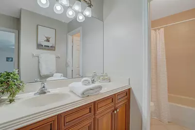 2176 Bellcrest Circle, Royal Palm Beach, FL 33411 - Photo 45