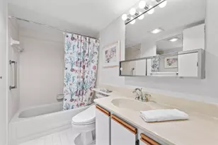 170 SE 5th Ave, Dania Beach, FL 33004 - Photo 15