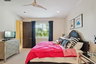 2461 SE 10th St, Pompano Beach, FL 33062 - Photo 17