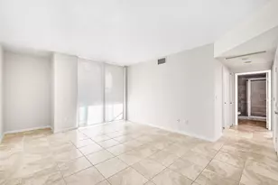 403 S Sapodilla Ave, West Palm Beach, FL 33401 - Photo 3