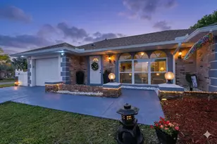 154 NE Hemet St, Port Saint Lucie, FL 34983 - Photo 3