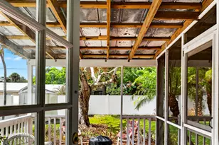 2419 19th Ave, Vero Beach, FL 32960 - Photo 9