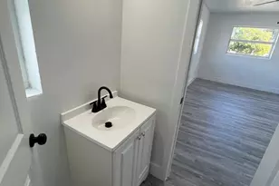 735 20th St, West Palm Beach, FL 33407 - Photo 9