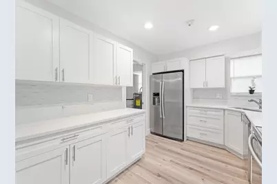 311 W Sample Road, Deerfield Beach, FL 33064 - Photo 13