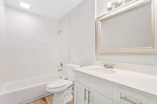 311 W Sample Rd, Deerfield Beach, FL 33064 - Photo 17