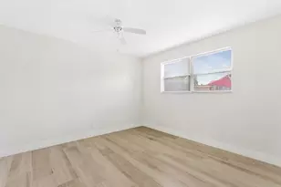 311 W Sample Rd, Deerfield Beach, FL 33064 - Photo 19